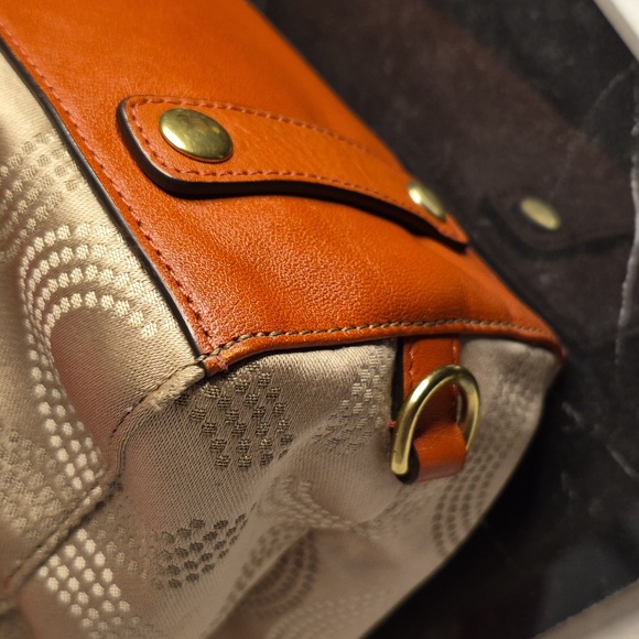 P14- Coach Beige and Brown Signature Shoulder Bag